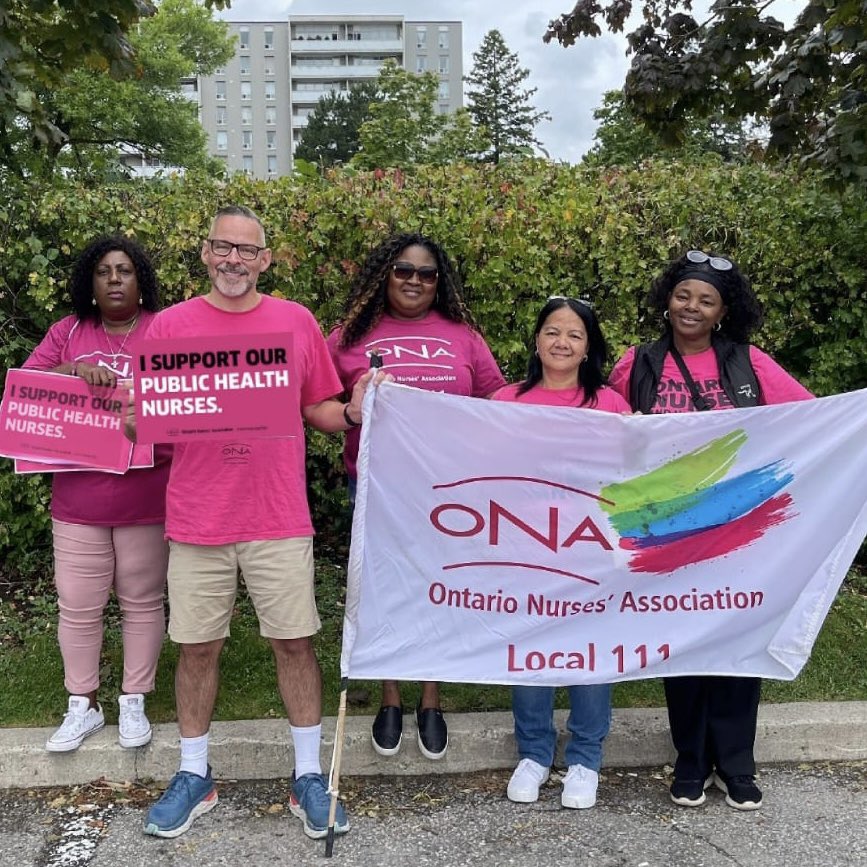 ONA Local 111 supports public health nurses & their fight for decent wages, a fair contract & good public health services. Show your support by signing here: bit.ly/hpecnurses @OntarioNurses @OFlabour #SupportNurses #onhealth #onlab #onpoli #justice4workers