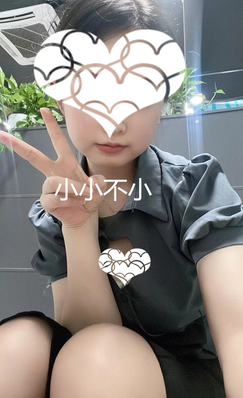 晚上哥哥說想跟我約會 叫我來他的辦公室等他
等等會不會直接在辦公室把我吃掉了啊😳 https://t.co/elPbGp1rp0