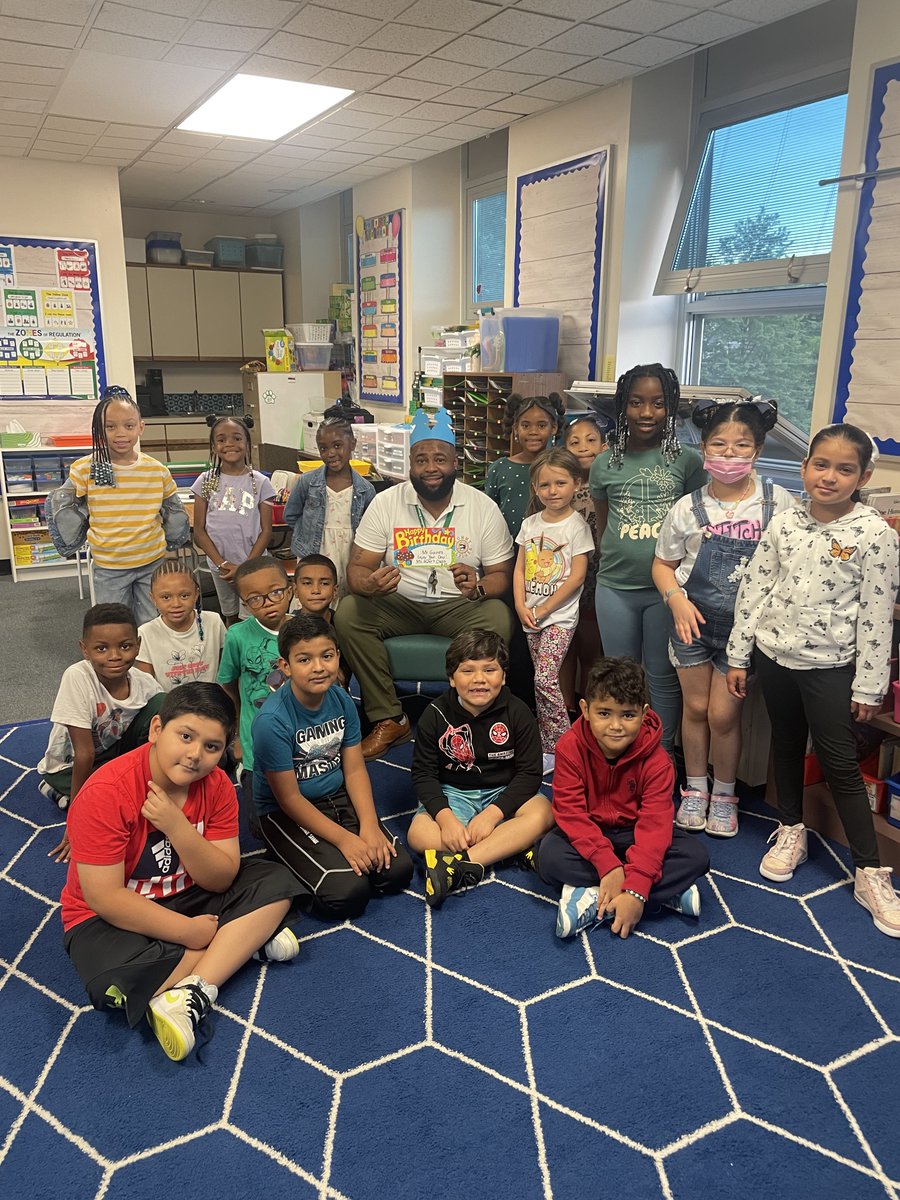BCSDCentral's tweet photo. Mrs. Fisher's class celebrated Mr. Gaines, Central's new Dean, for his birthday yesterday! Hope you had an amazing one, Mr. Gaines! https://t.co/mgx0gA7cSH