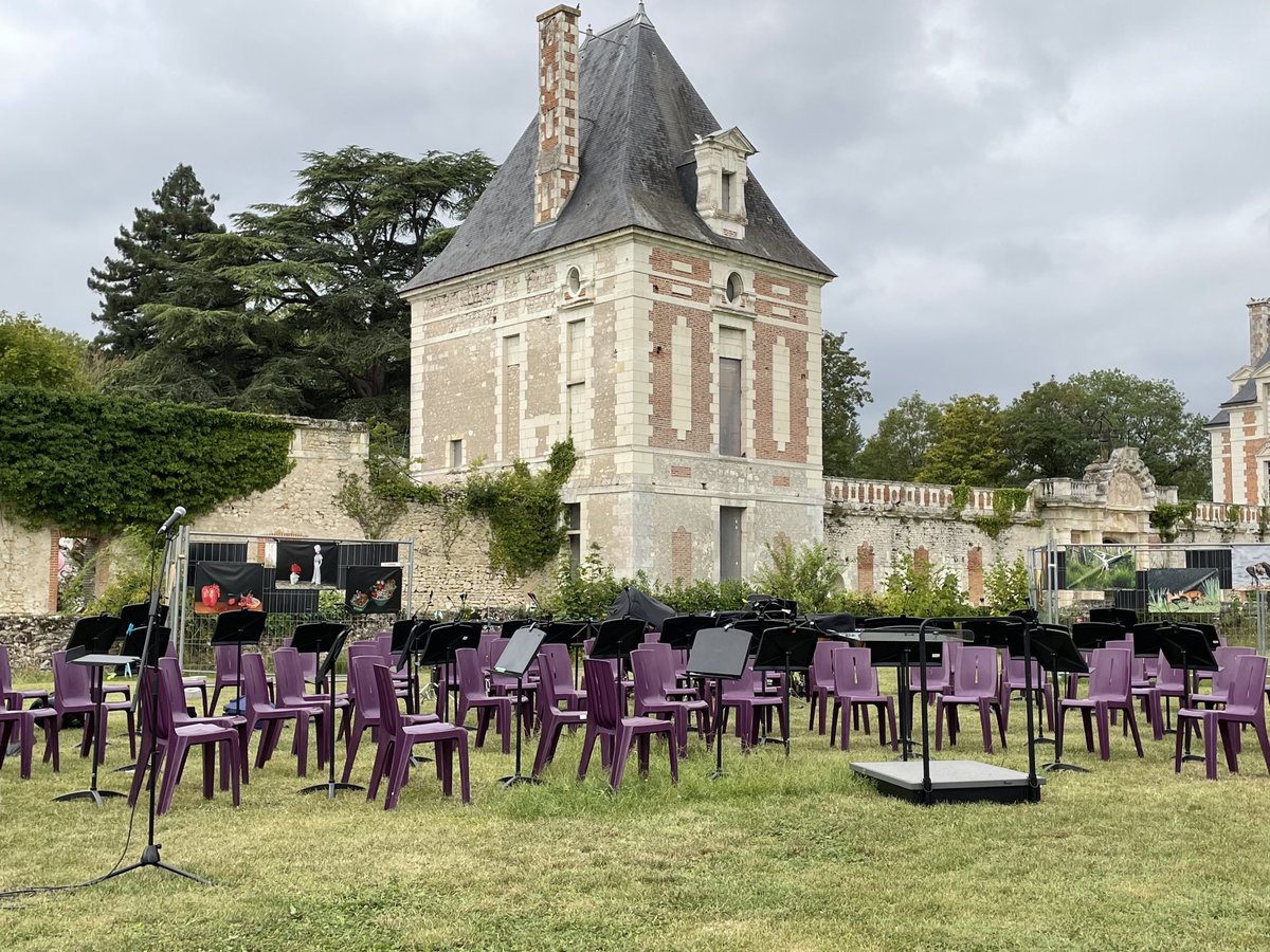 Tinkerbell tweet media