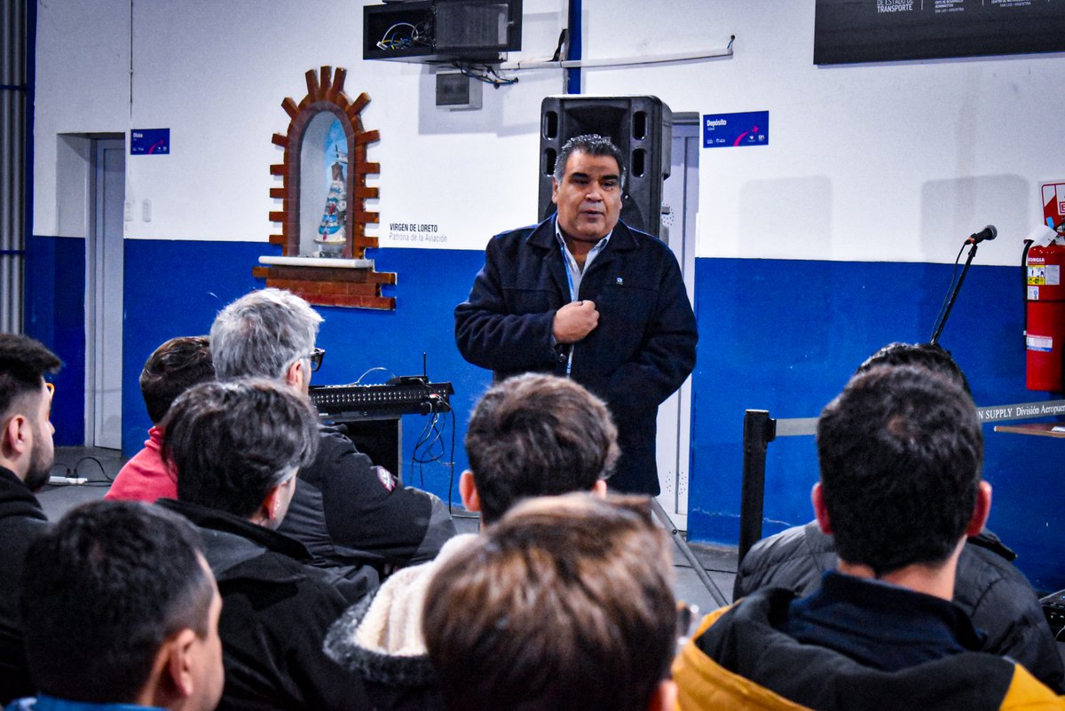 𝗘𝘅𝗶𝘁𝗼𝘀𝗮 𝗝𝗼𝗿𝗻𝗮𝗱𝗮 𝗱𝗲 𝗖𝗮𝗽𝗮𝗰𝗶𝘁𝗮𝗰𝗶𝗼́𝗻 𝗔𝗲𝗿𝗼𝗻𝗮́𝘂𝘁𝗶𝗰𝗮 𝗲𝗻 𝗲𝗹 𝗖𝗲𝗻𝘁𝗿𝗼 𝗱𝗲 𝗜𝗻𝘀𝘁𝗿𝘂𝗰𝗰𝗶𝗼́𝗻 𝗱𝗲 𝗩𝘂𝗲𝗹𝗼 𝗖𝗜𝗩 𝗦𝗔𝗡 𝗟𝗨𝗜𝗦 📚🛩️

Más info: acortar.link/oAhIHb

#SomosTransporte