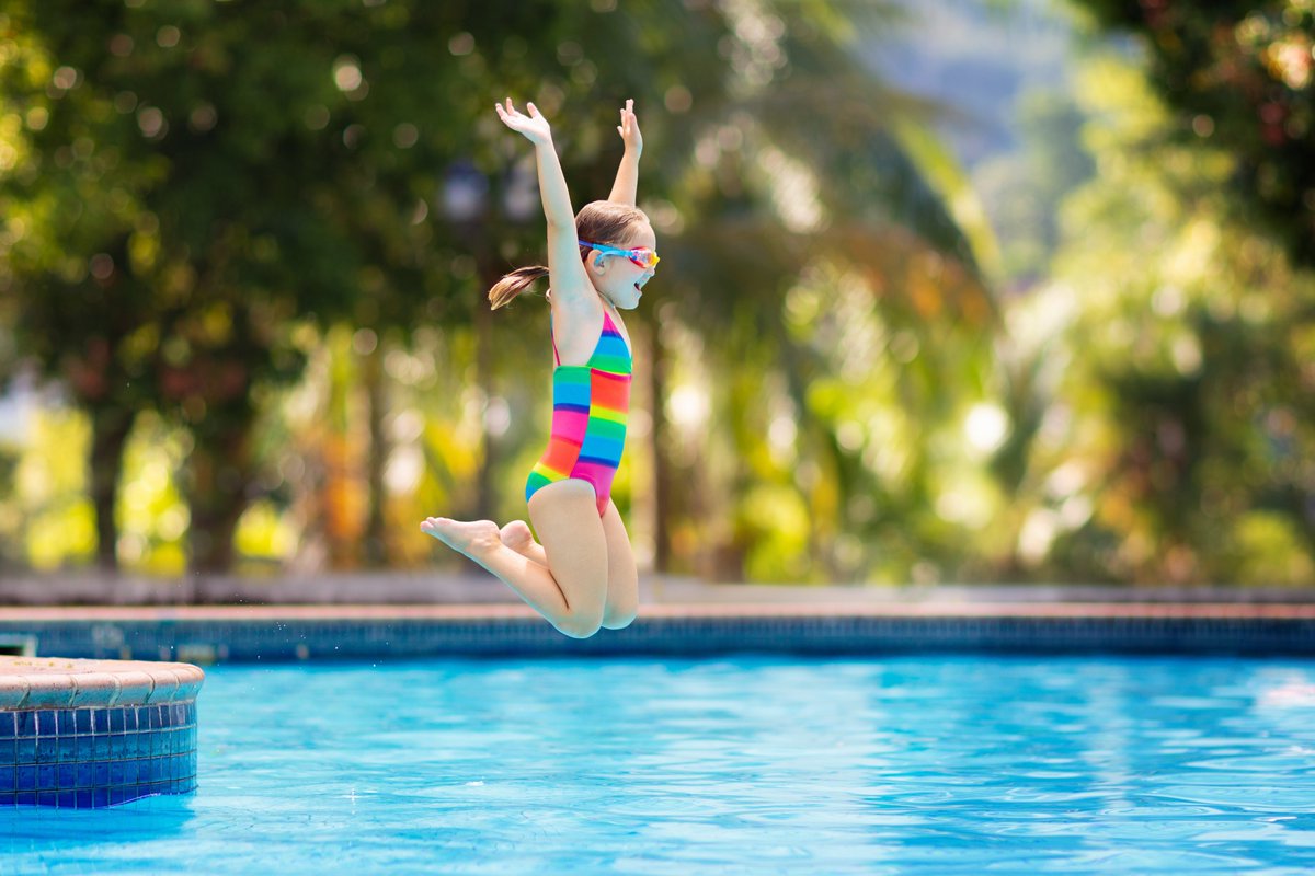 poolsuppliescom's tweet photo. Make a splash into Monday! How do you begin your week by the pool? Whether with a swim or lounging, set a positive tone for the week ahead. Share your favorite way to start strong! 💪💦 #MondayMotivation #PoolsidePower https://t.co/3eo0HgtEp7