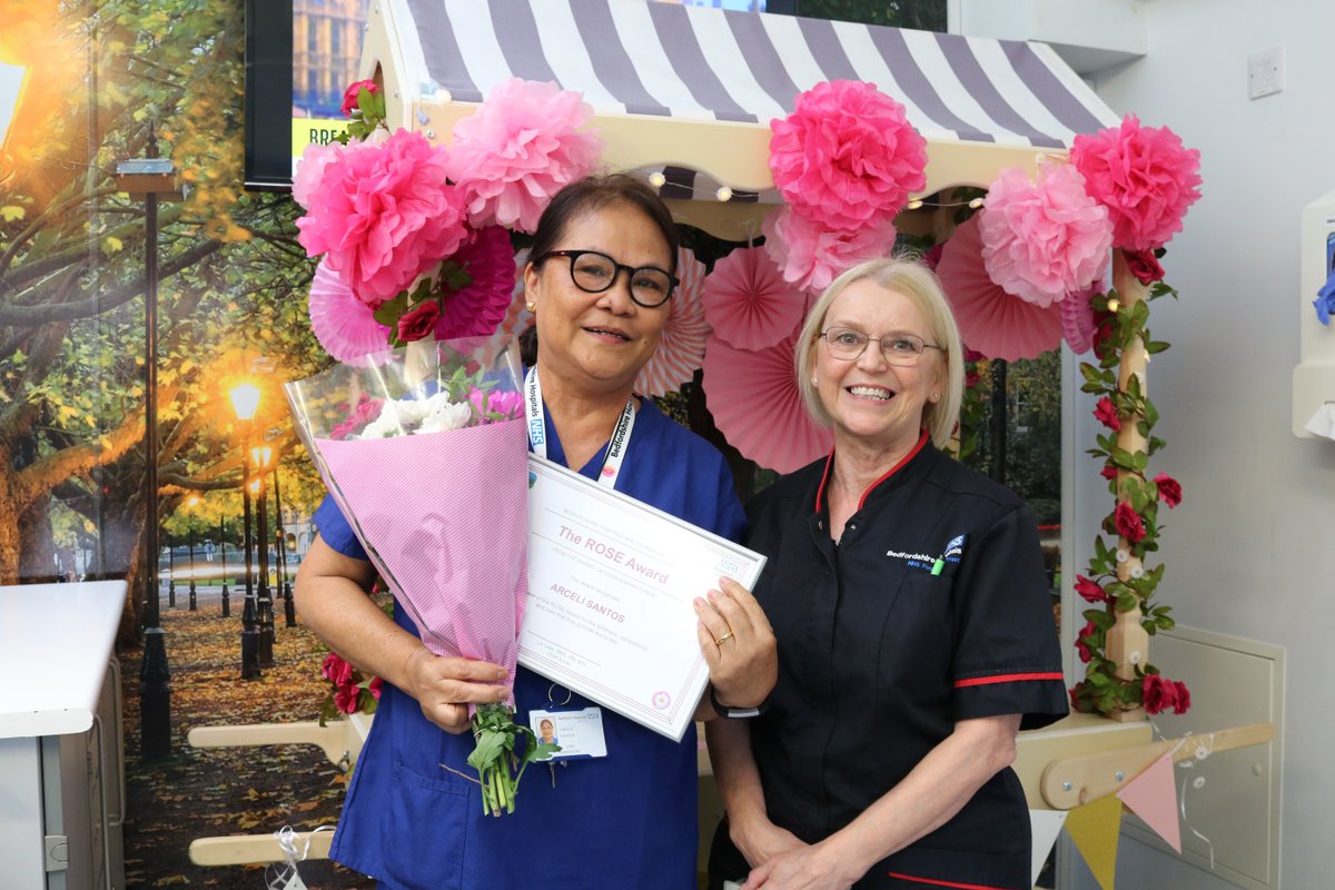 LandDHospital's tweet photo. We are proud to launch the ROSE Awards! Our first winners were Ali Santos at Bedford, and Zahoor Ahmed at the L&amp;D, congratulations! Our runners-up were Rosemary and Neetu at Bedford, and Reena and Ashleigh at the L&amp;D.

https://t.co/HaqbtTqRti https://t.co/V1pHftaSd5