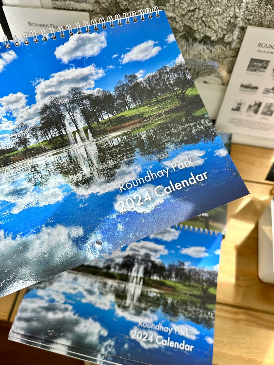 TheEnglishArtCo's tweet photo. ART ROUNDHAY PARK //  2024 Calendars - look what’s arrived!

Our photo wall calendar 2024 is now available in the gallery and to buy online.

A donation from each sale will go to @forpleeds

https://t.co/upzW5q8Lsf

#ArtRoundhayPark #RoundhayPark #Leeds #calendar2024 https://t.co/qUNIjq4XGG