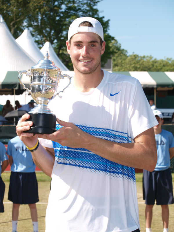 TennisHalloFame's tweet image. Familiar faces in the @usopen draw! Good luck to all our Newport standouts 👏

#InfosysHallofFameOpen | #USOpen