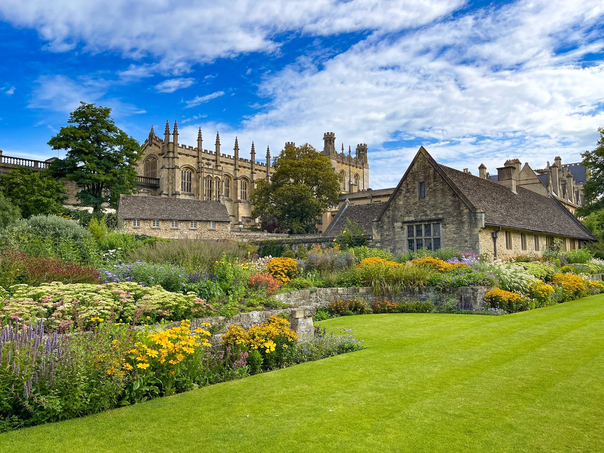 cwru_sim's tweet photo. Our fearless leaders, Daniel and Andrea visited our colleagues @UniofOxford this week!  Such a gorgeous campus and we are very excited to collaborate with them soon!  

#casesim #simulation #cwru #oxforduniversity #oxfordsimulation #xr #medicalsimulationcenter https://t.co/SKnFfWavvM