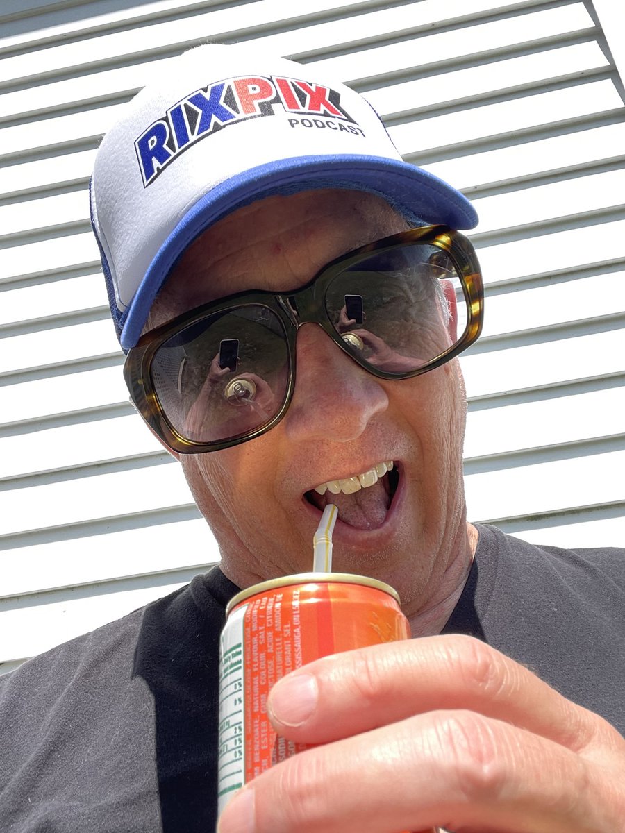 Dagenator's tweet photo. Did you forget to pack me? What's a vacation without tunes? Be sure to fit my #RixPix podcast in your luggage! Just like that, you've got soon-to-be 70 episodes of some of my favourite tracks - maybe some of yours, too! #music #information #podcast #vacay #Vacayvibes https://t.co/v0Xv1Wehz6