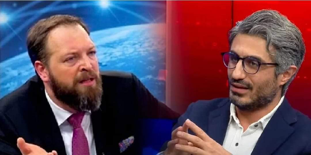 ATATÜRK'e Hakaretten 'sabıkalı' Fatih Tezcan,Denetimli Serbestlikle Tahliye Olmuş,..
Gazeteci <a href="/barispehlivan/">Barış Pehlivan</a>  ise Hapiste..!

"ÇİFTE STANDARTLI BİR ÜLKEDE,HUKUKtan SÖZEDEN BERİ GELSİN.."
👇aSu✍️
m.facebook.com/story.php?stor…