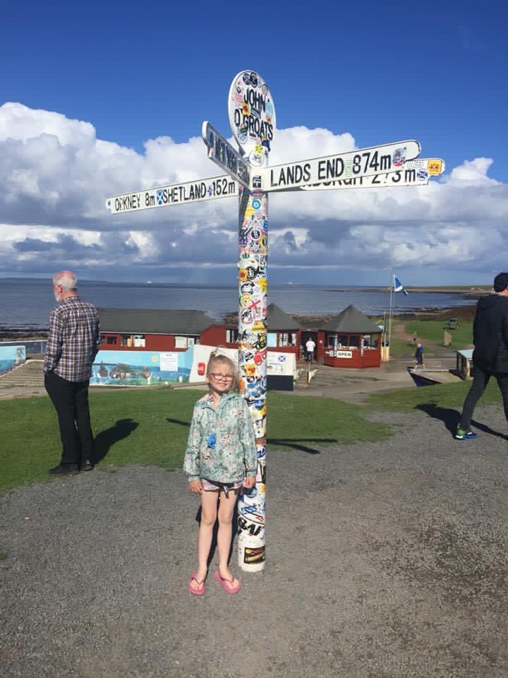 Just about as far north as you can get on mainland Britain #CrazyKids #fingerpostfriday
#JohnOGroats