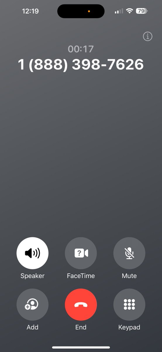 Really don’t like all this empty space when making calls on #iOS17 #apple #iphone really don’t like the phone options being at the bottom.