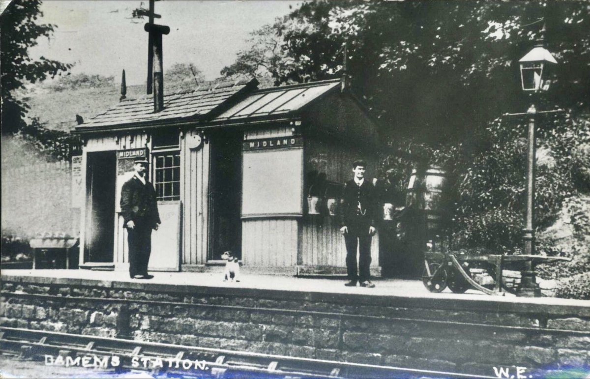 SaltsWalks's tweet image. Once the smallest home in Damgate, #Keighley a community of Irish millhands in the 1850s. It was rubbled in 1958. Keighley still has Damens, Britain’s smallest #RailwayStation opened in 1867. #KWVR