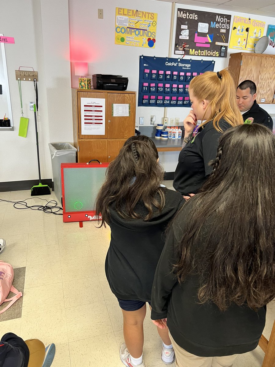 MsHolmes_AMS's tweet photo. We love when @Irving_Fire’s Kimberly Hall comes to teach our 6th graders about fire extinguisher safety! Thank you for being here today! @Austin_Broncos https://t.co/EkrznMWIFT