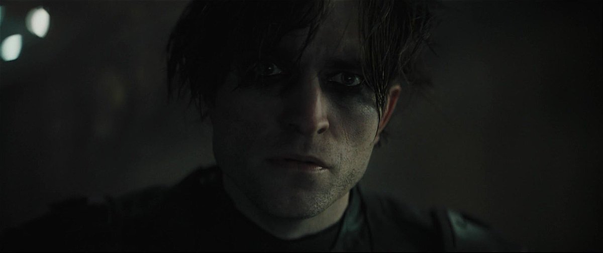 screenscaps's tweet photo. robert pattinson in the batman (2022) https://t.co/WirpGnYSO9