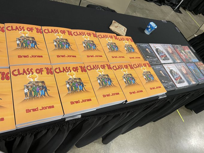 Getting all set up for the weekend at Planet Funk Con in Davenport!  Hope you all have a great weekend<a href="/tag/stpatricksday"class="tags"><span>#stpatricksday</span></a>