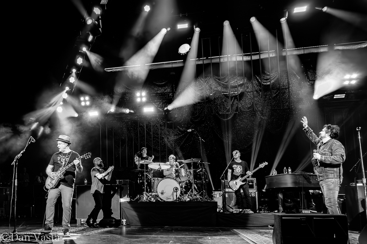 Dan Vasta tweet media