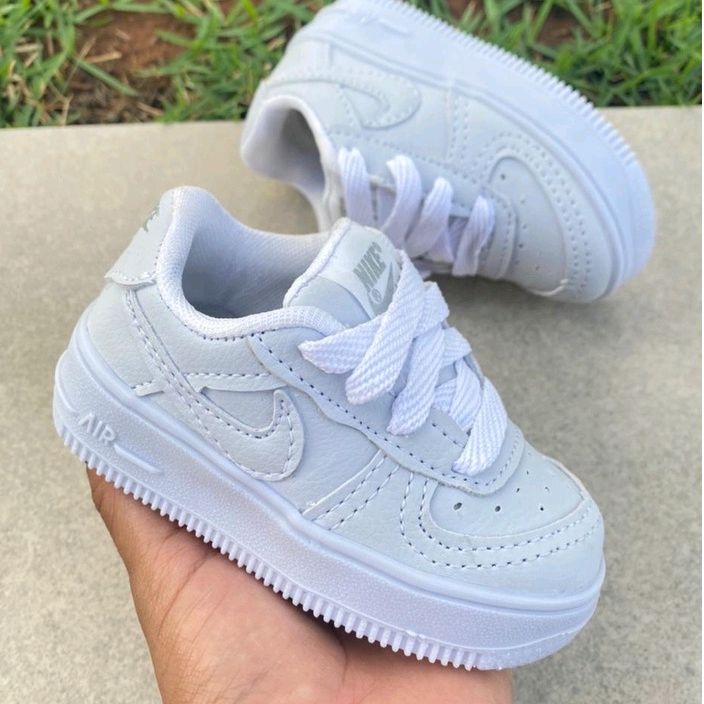 Dê uma olhada em Tênis Feminino Masculio Infantil Unissex  Melhor Qualidade por🔥💥 R$39,99 - R$42,99. Compre na Shopee agora! shope.ee/7KUGdXakPg?sha…