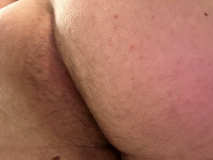 Spreading anus https://t.co/HbdB7hYIHc