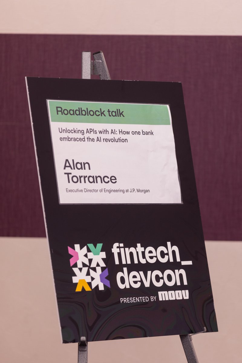 fintechdevcon's tweet photo. 🤩 🦄 Such an insightful session from #fintech #unicorn  @torrancaa of @jpmorgan on how AI-powered tools accelerated J.P. Morgan’s #dev process. 

#fintechdevcon https://t.co/bQ0hYtCDSC