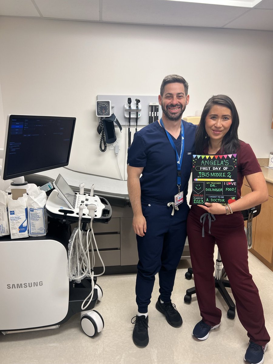 DrMikeDolinger's tweet photo. Today is the final day of @BowelUltrasound module 2 IUS training for Angela Pham, who did her 💯th 👀👀 ultrasound today and will be bringing this to the IBD patients @UFHepGastro. She made these epic signs for the pediatrician in me to mark the start and end of her training 🥹 https://t.co/nrsKz7yeST
