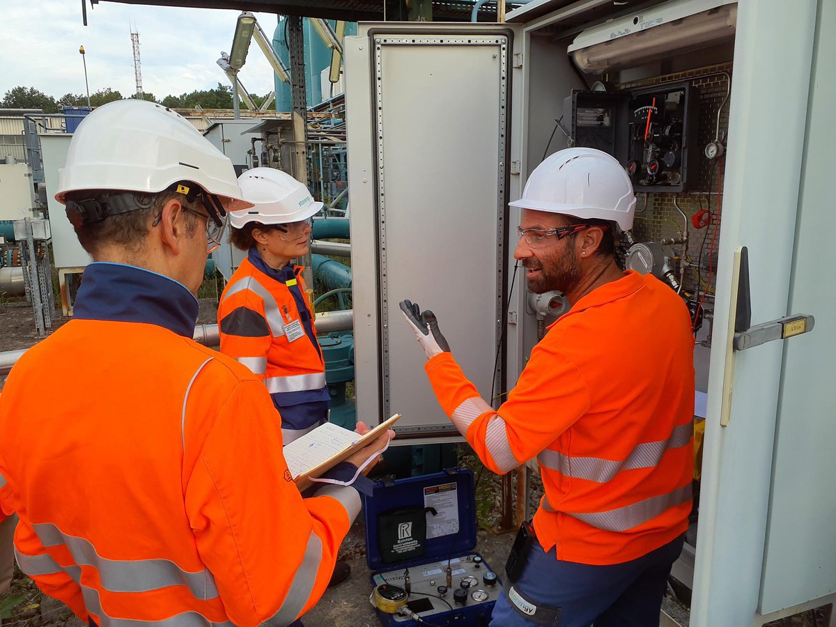 Charlotte Roule tweet media