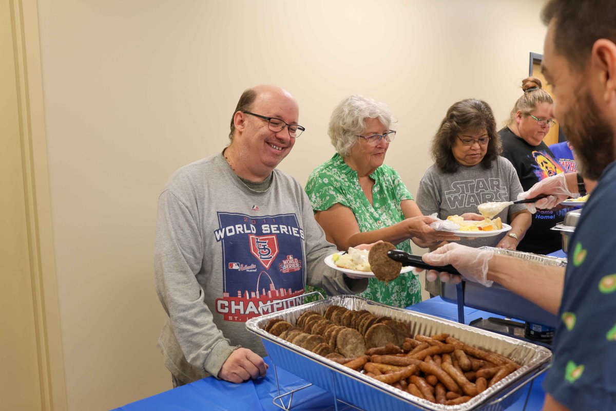 Goodwill Kansas tweet media