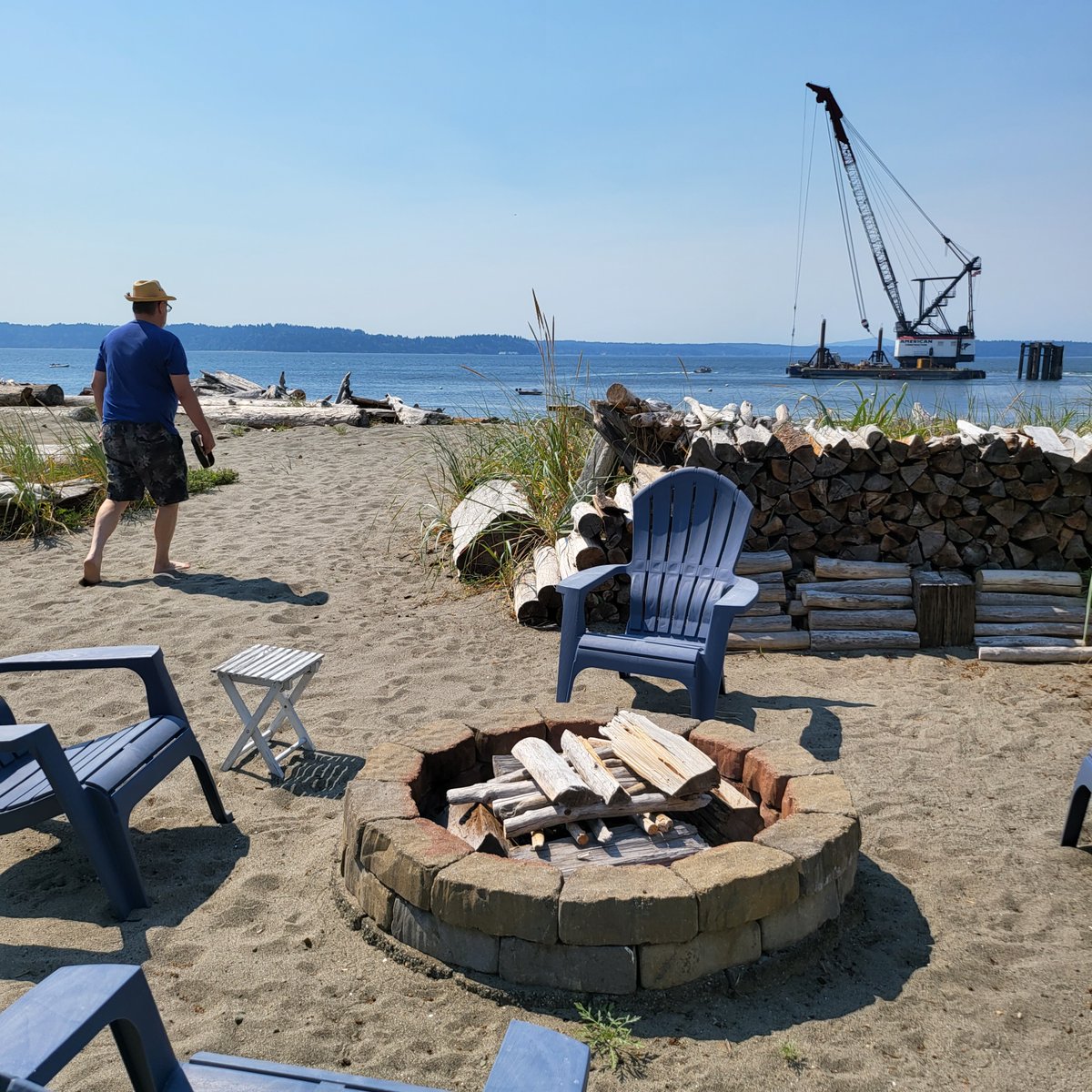 Mike_n_Morgan's tweet photo. This past week, we previewed two stunning beach homes in West Seattle! 🏖️ The views, design, and atmosphere of each are amazing, but totally different. If you're looking for your dream beachfront oasis, message us now to schedule a tour and experience the beauty firsthand. 🏠✨ https://t.co/yYifsnakch