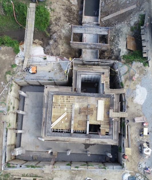 Crowder_USA's tweet photo. We have hit another major milestone at our French Broad River Intake and Pump Station project with the installation of the 54" raw water influent pipe. At the pump station, leak testing is currently taking place and the walls and columns are complete up to the ground level! https://t.co/HeGT9nZrsy