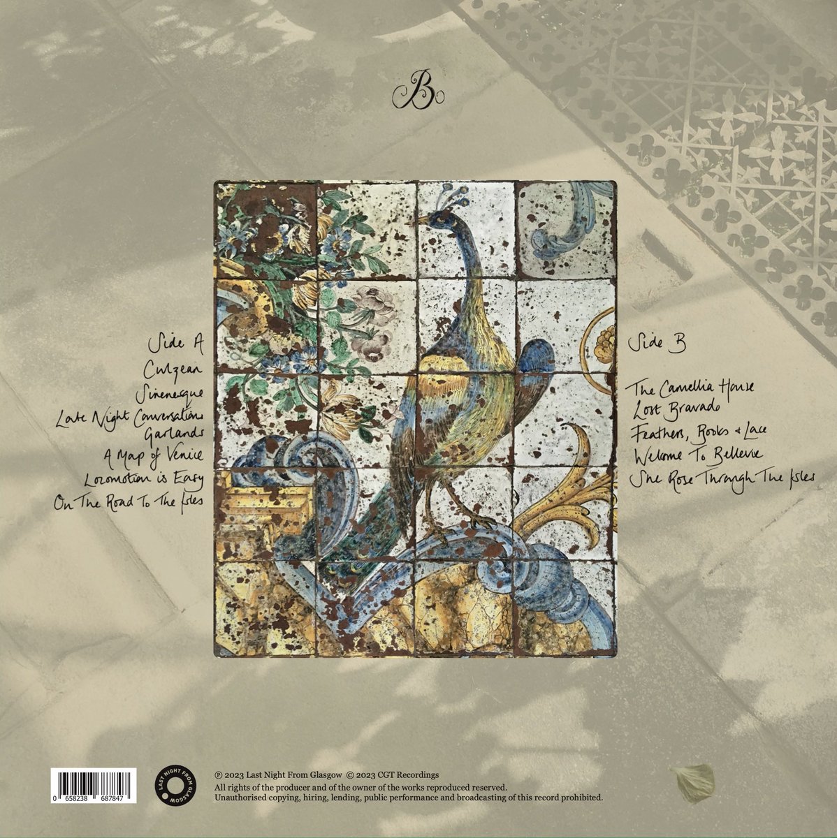 thebathersoffi1's tweet photo. Track listing on the back cover of the forthcoming Sirenesque album 14/10/23. Orders gratefully received over at the record label 🤠 @LNFGlasgow https://t.co/R1qojot8iW