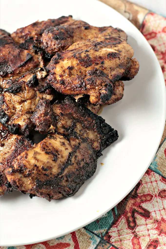 mindycancook's tweet photo. Chipotle Style Grilled Chicken Recipe ⇣ https://t.co/gwsa66cpng This chicken is marinated in spices then grilled to perfection. Serve alone, in a taco or bowl, etc. #dinnerrecipes #chipotlechicken #grilledchicken https://t.co/GIJGTgTkSD