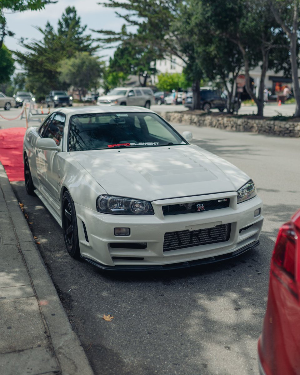 Super clean R34