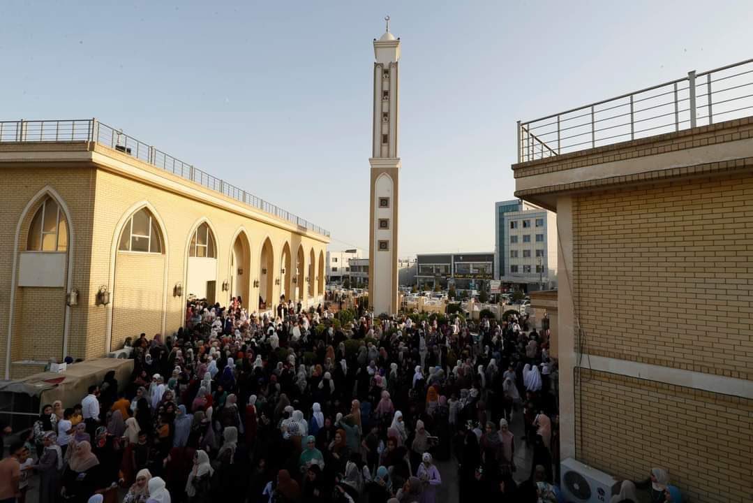 yusuf_ayubii's tweet photo. 100,000 participants in the competition to memorize the hadiths of the Prophet Muhammed in KURDISTAN 💗 https://t.co/SY6vbljVNm