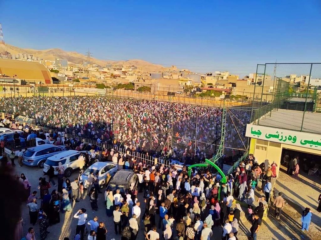yusuf_ayubii's tweet photo. 100,000 participants in the competition to memorize the hadiths of the Prophet Muhammed in KURDISTAN 💗 https://t.co/SY6vbljVNm