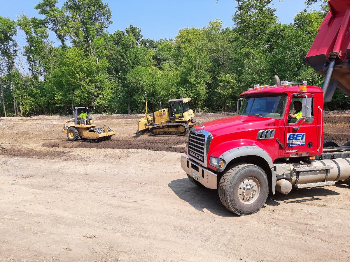 beckexcavating's tweet photo. Retweet to help fill my job: Truck Driver/Equipment Operator @ Beck Excavating, Inc. https://t.co/isQOq7PlFD https://t.co/xvccvQ5197