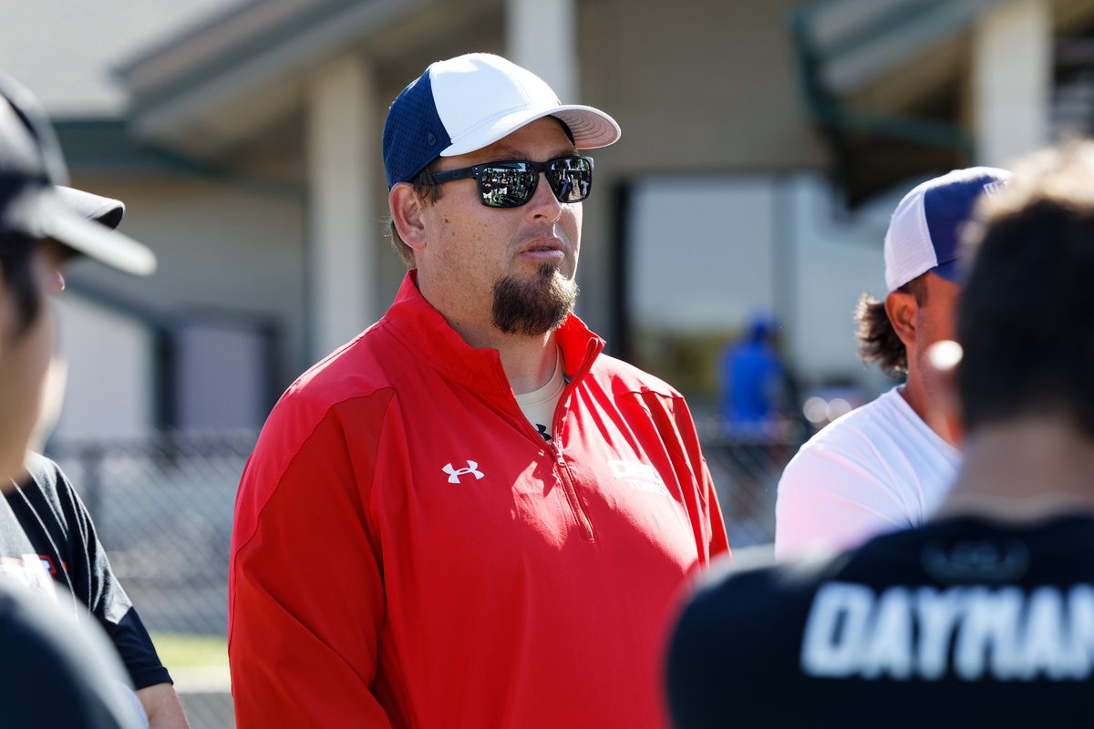 Coach Morgan has been nominated for a USTA best of Texas award in the college coaching category, click the link below to vote, let’s give our leader some support! 

m.shortstack.page/vJWnMK?sre=x0v…