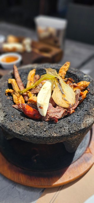 Surprises in these magical Mexican towns where it's very colonial and all of the sudden inside you are<a href="/tag/mexico"class="tags"><span>#mexico</span></a><a href="/tag/bernal"class="tags"><span>#bernal</span></a>