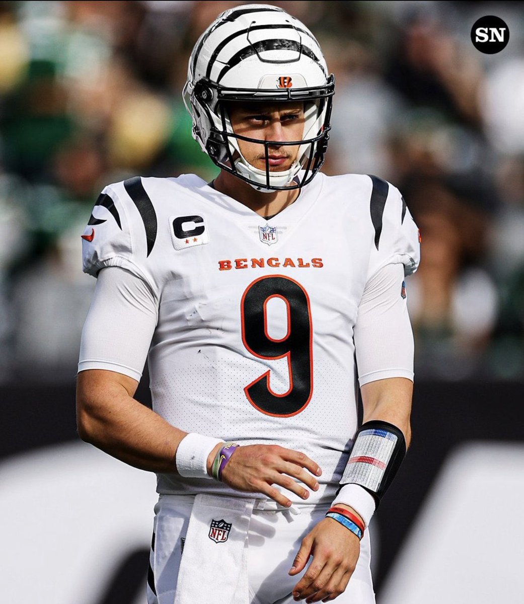 Braxxx26's tweet photo. Imagine hanging the “no rings” argument on a guy that’s only 26 years old with only TWO full seasons in the league,

In which those two seasons resulted in 2 AFC Championship appearances and a Super Bowl appearance.

Don’t blink, because that argument won’t end well for them. 😈 https://t.co/p6T1RqI1br