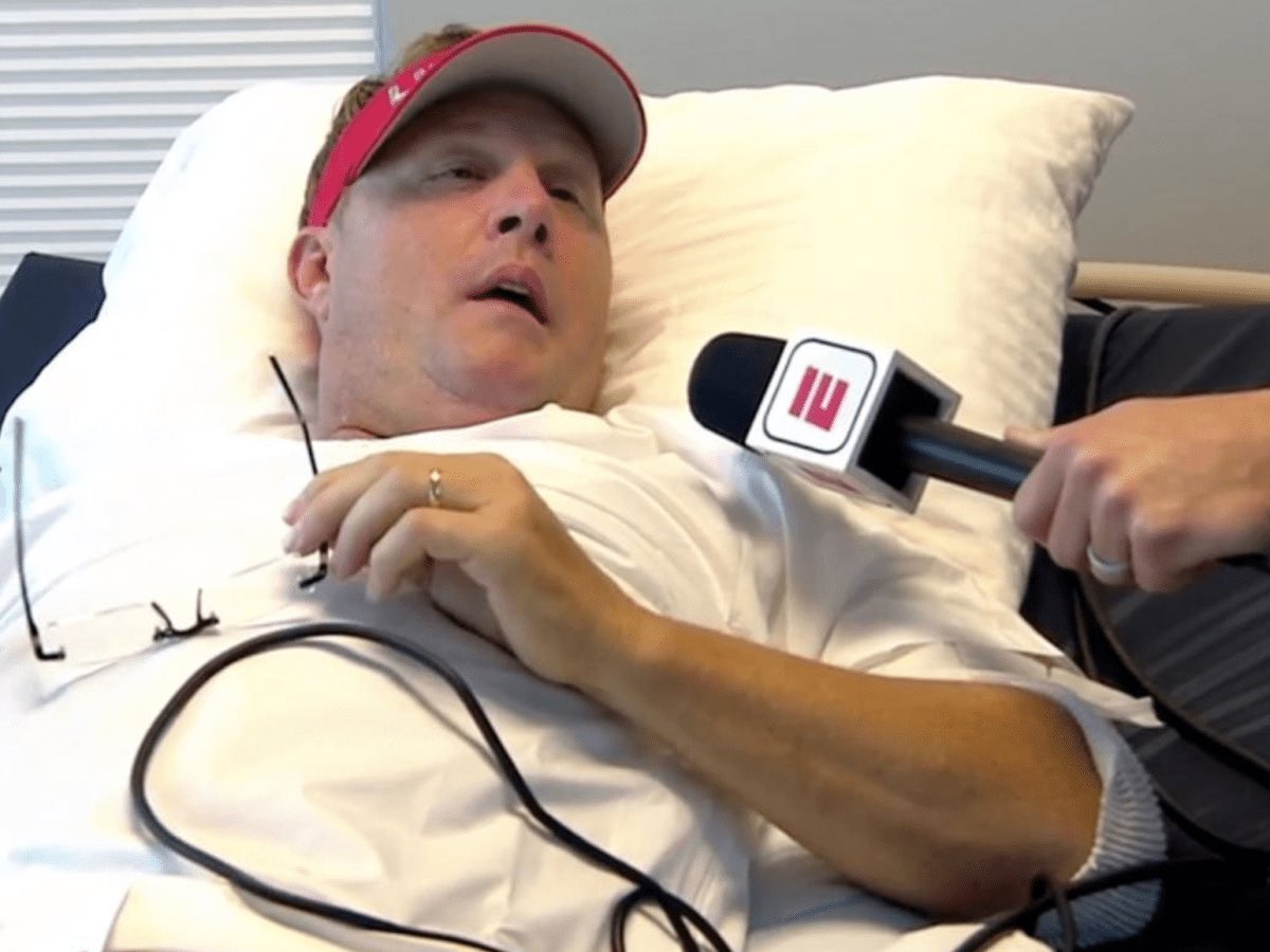 The_Barnyard0's tweet photo. “You gotta be sick to watch NMSU vs UMass in week 0” 

Me: https://t.co/4QFknWJTrT