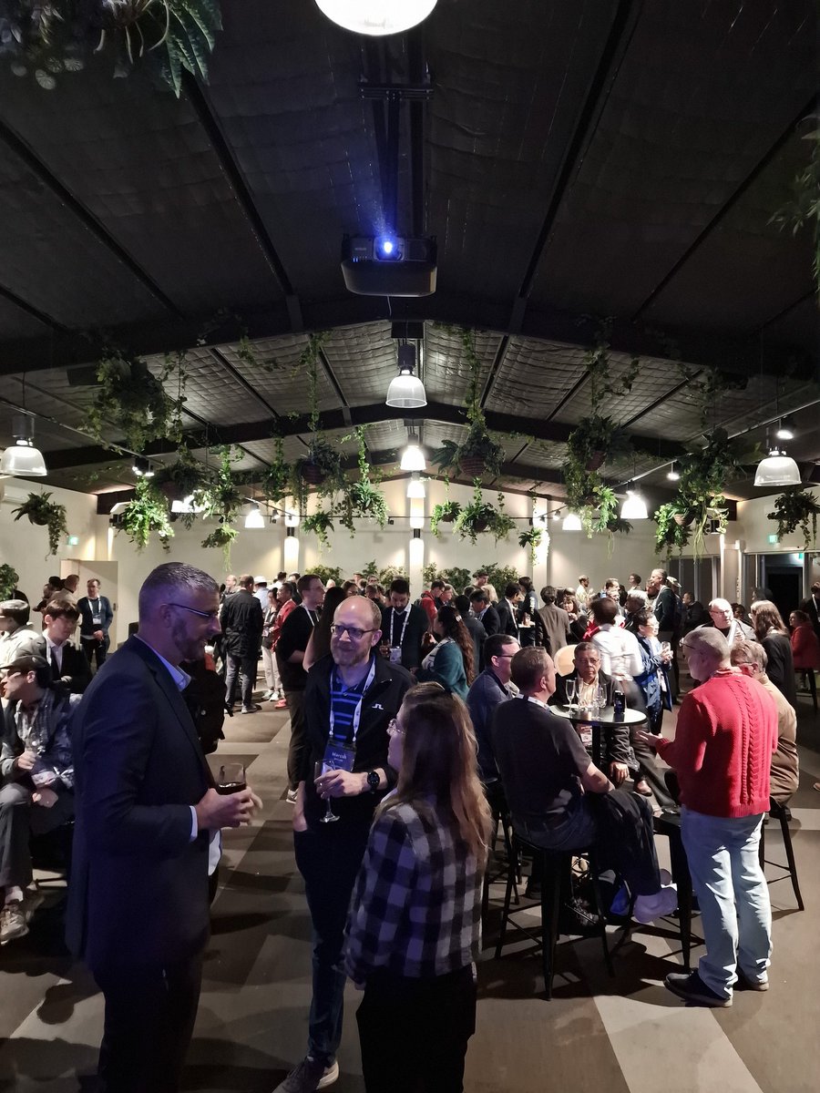 Rigaku Oxford Diffraction tweet media