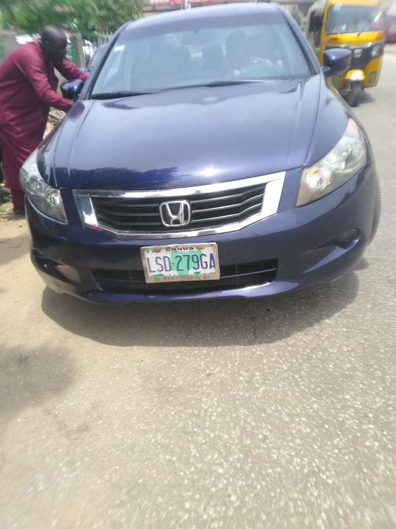 Divino_buisness's tweet photo. Kindly Retweet 🙏
Clean used Accord V6
With Original custom duty at 1.65M
Location :kano
Call /whatsapp :08100965148 https://t.co/F15mSNF0hf