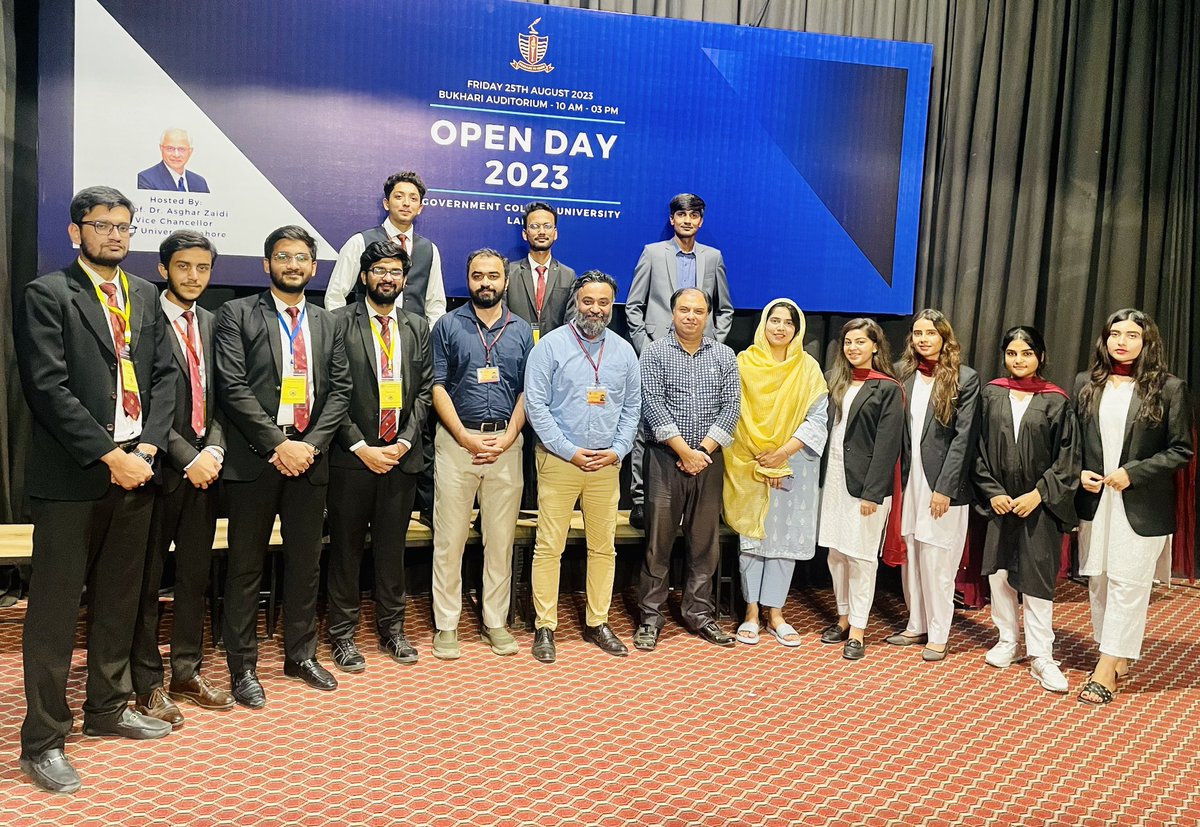 Law_GCU's tweet photo. Open Day at GCU marked a new wave of inspiring young aspirants to choose their future pathways in academics. Hats off to the Worthy Vice Chancellor @zaidia 
Some glimpses from the Law Deptt. at the Open Day in Bukhari Auditorium, Government College University Lahore! 
#GCUOpenDay https://t.co/ClYaqfBpWt