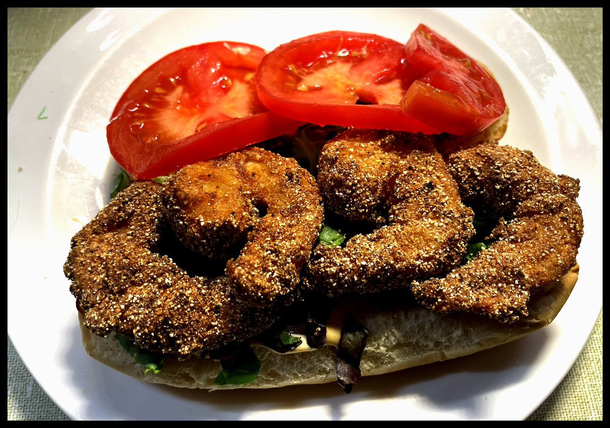 Shrimp &amp; Cheesy Grits begets leftover Shrimp Po Boys! 👍🏼🦐😀