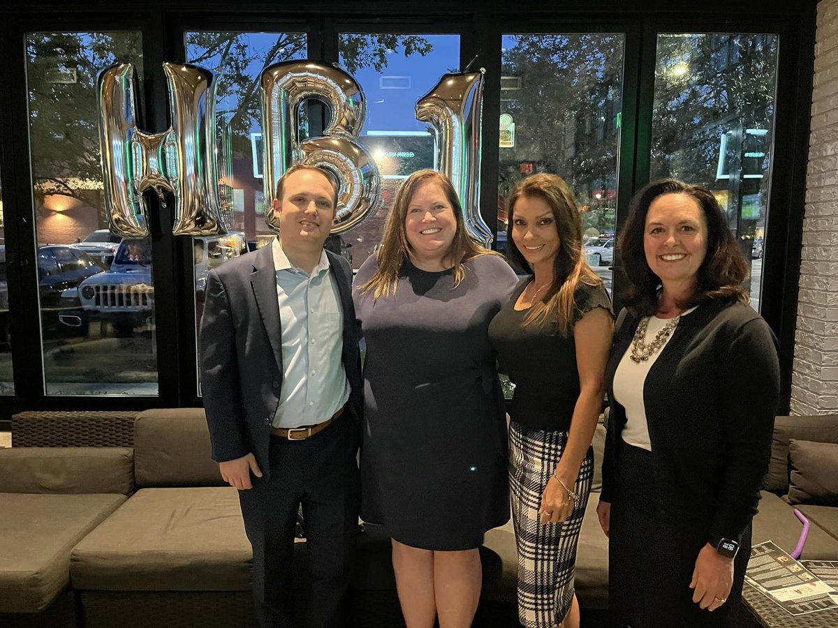 AFPFlorida's tweet photo. Last night was Universal ESA night for #afpfl. From Jacksonville to Naples, two events brought us together. Thank you to @Clay_Yarborough for joining us in Jacksonville and #StepUpforStudents and #momsforliberty for co-hosting the Naples event. https://t.co/8Rk5kAWUeJ