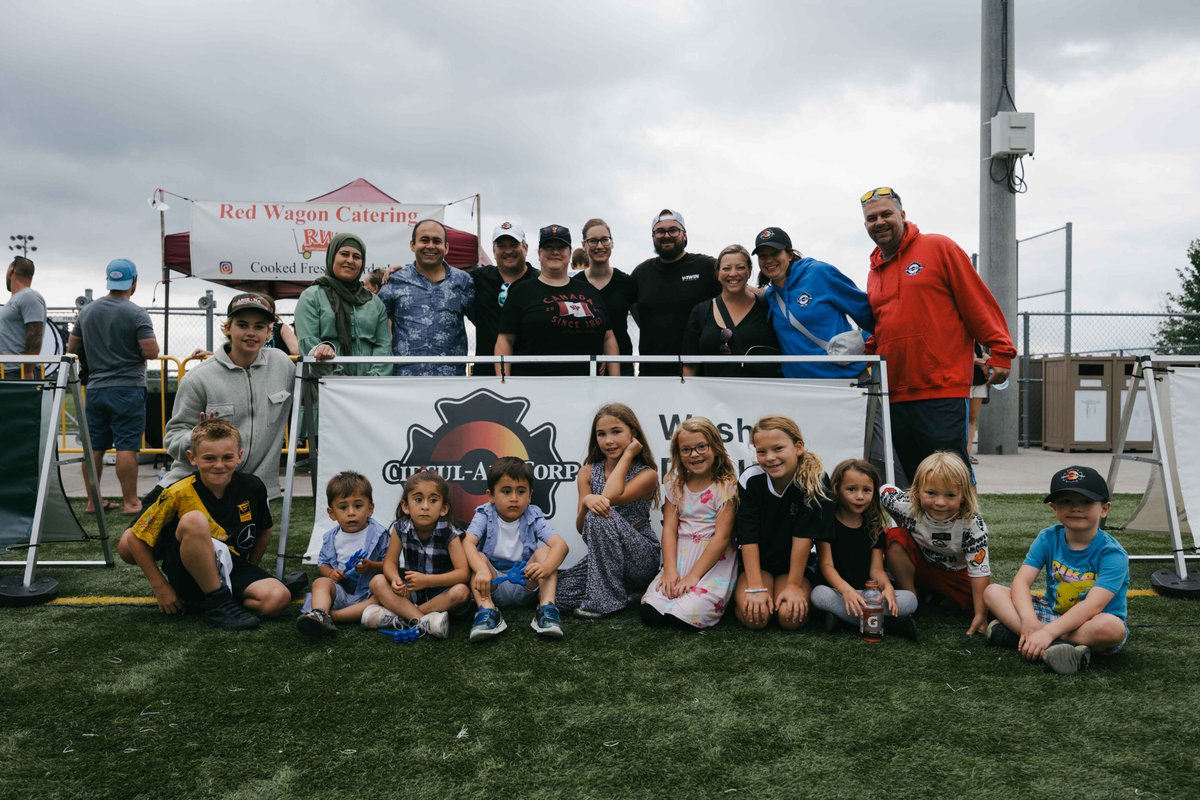 Our 2023 kits in action⚡⚽ Thank you to our generous sponsor <a href="/CirculAirCorp/">Circul Air Corp</a> for your support this season

#WeAreECFC