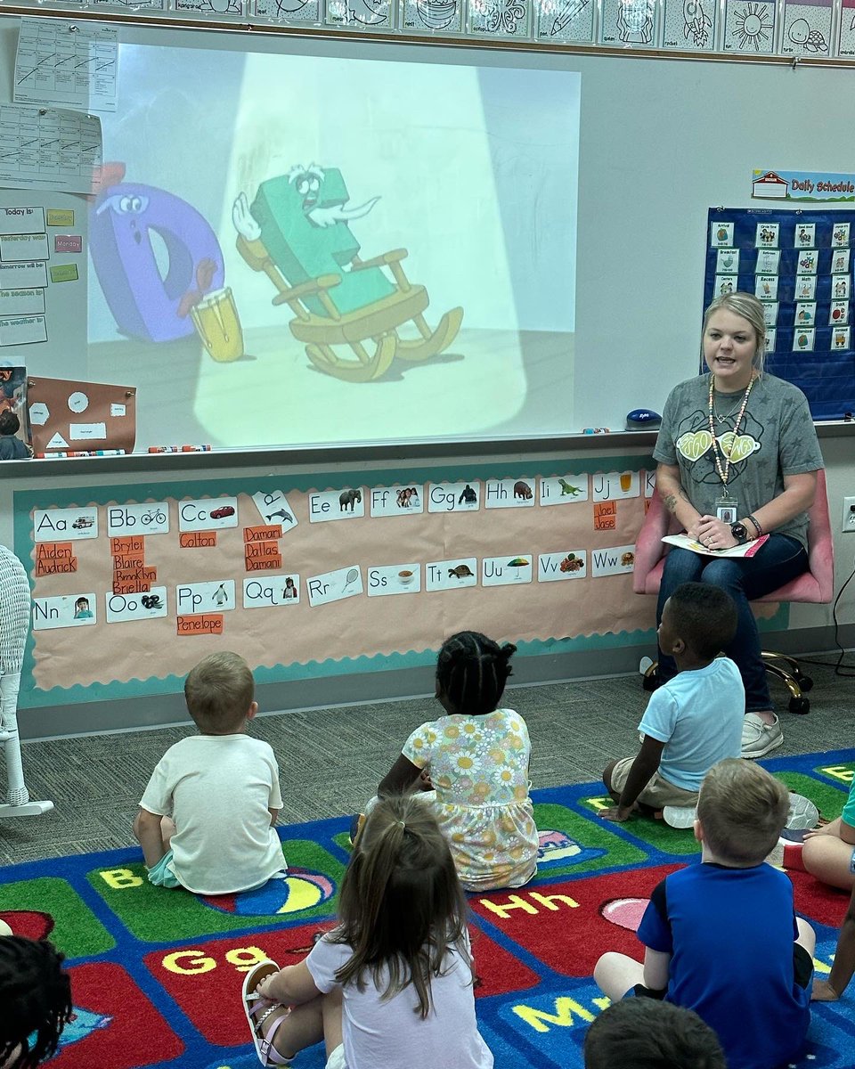 RCISDRiseUp's tweet photo. What a JOY to see one of our GYO graduates in action today! #RCISDJoy https://t.co/QfJ69BWTZl