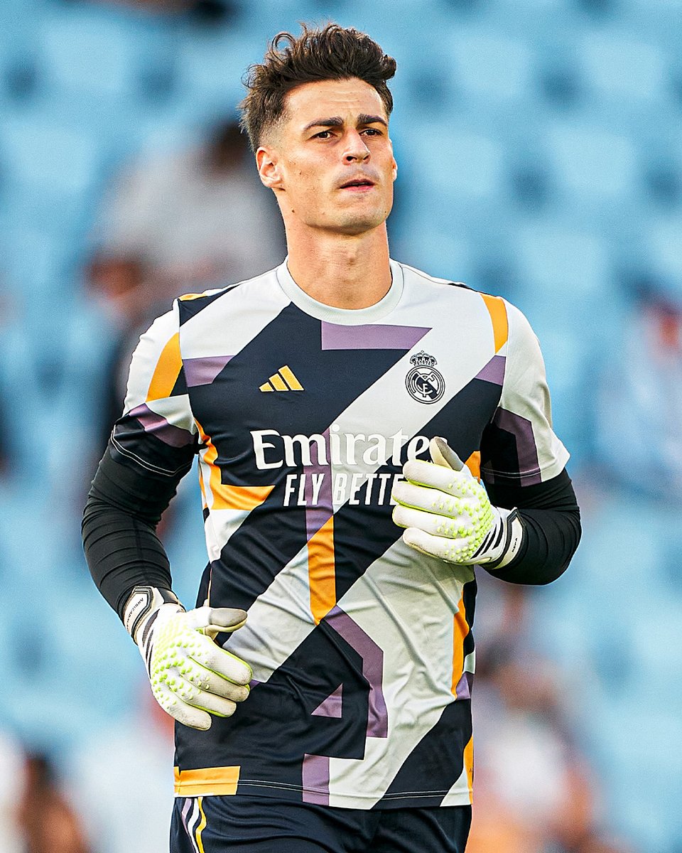 realmadrid's tweet photo. 🆕 ¡Estrenando titularidad! 🆕
@kepa_46 | #CeltaRealMadrid https://t.co/JWlX8dXw1d