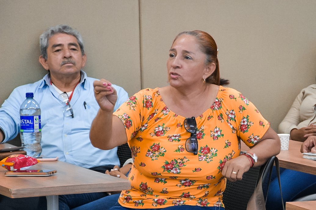 CCCASANARE's tweet image. #Hoy, unidades productivas participan en la primera sesión de transferencia de conocimientos en innovación. El encuentro es liderado por la Red Clúster Colombia de @Confecamaras en alianza con @MinAgricultura, con el propósito de fortalecer el #Agroclúster 🌾👥.