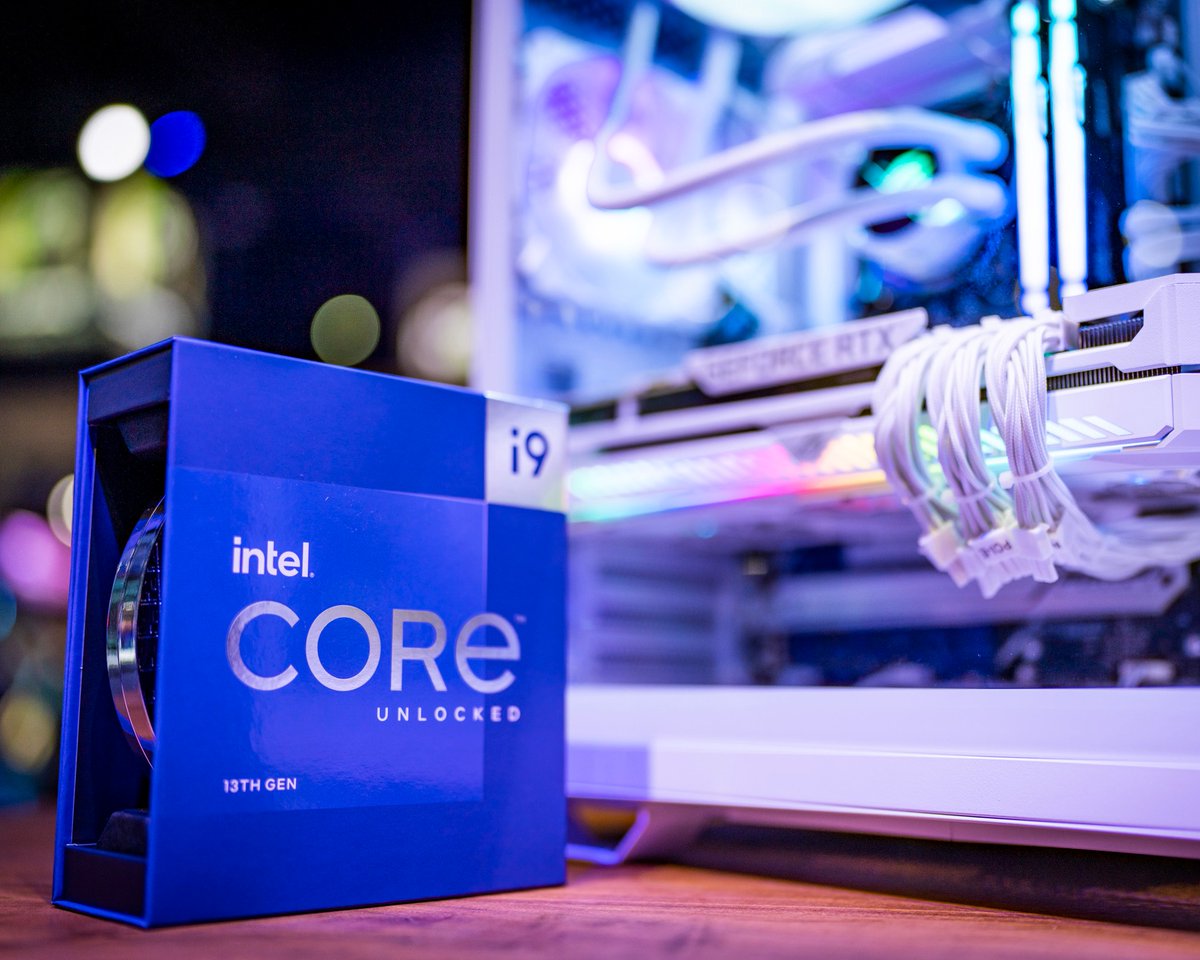 IntelGaming's tweet photo. What’s the golden year of gaming for you? 🏆 https://t.co/VTRsnRCj23