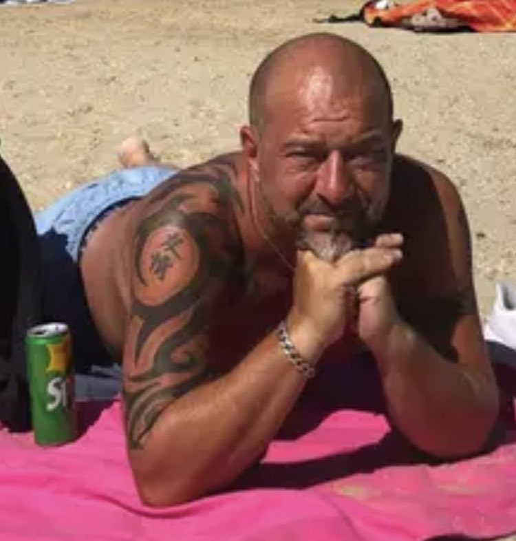 markammer's tweet photo. Haven’t seen the sun for ages, loved every minute with @caffs2010 , where’s it all gone #oldman  #summer  #tan  #tattoo  #dadbod  #France  #Toulon  #lidotoulan https://t.co/EnQgV4abWy