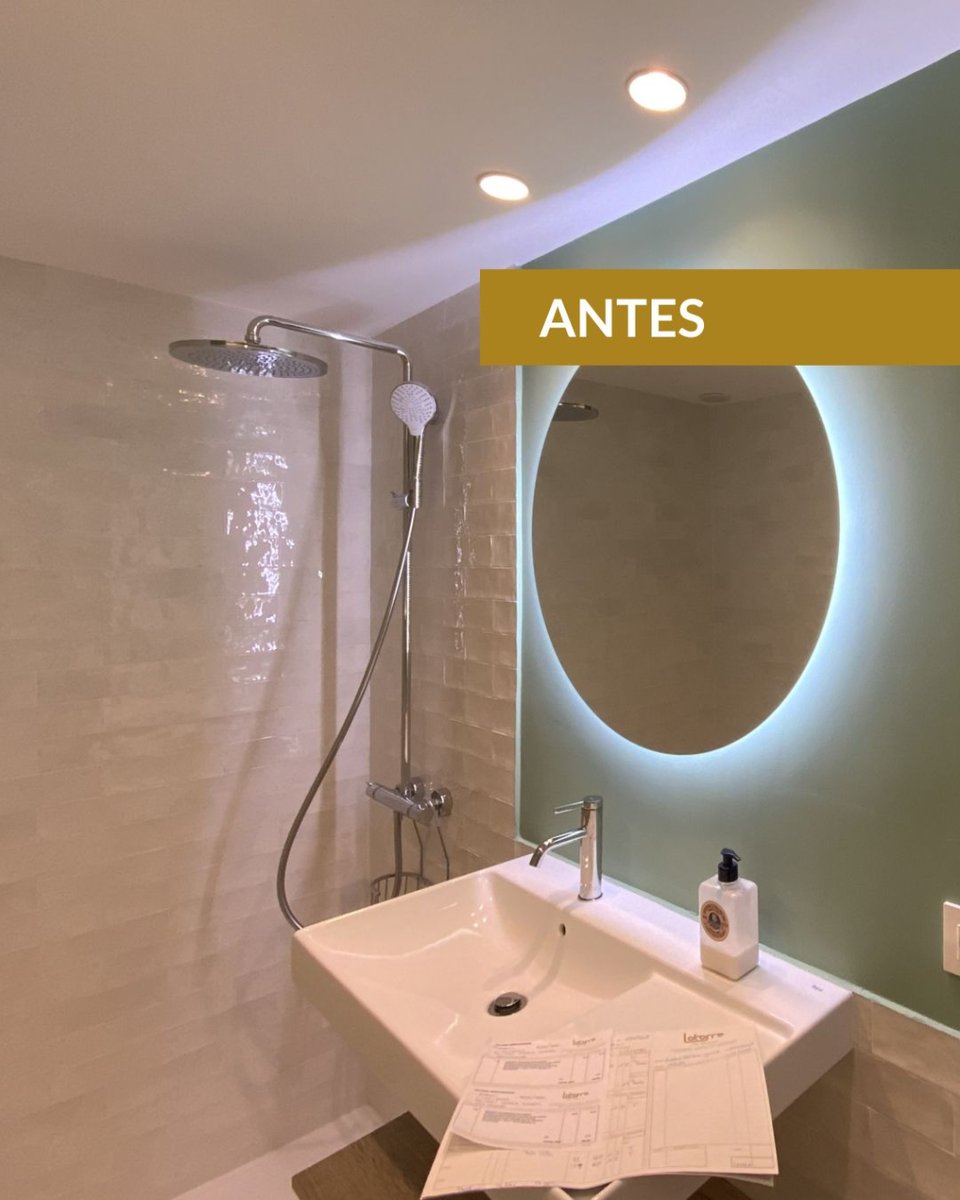 latorredecora's tweet photo. ✨ La solución rápida y fácil para transformar un baño bonito en uno WOW! es decorarlo con papel pintado. 💦 https://t.co/IgL3Lpt46g https://t.co/lUPgHf0jD9