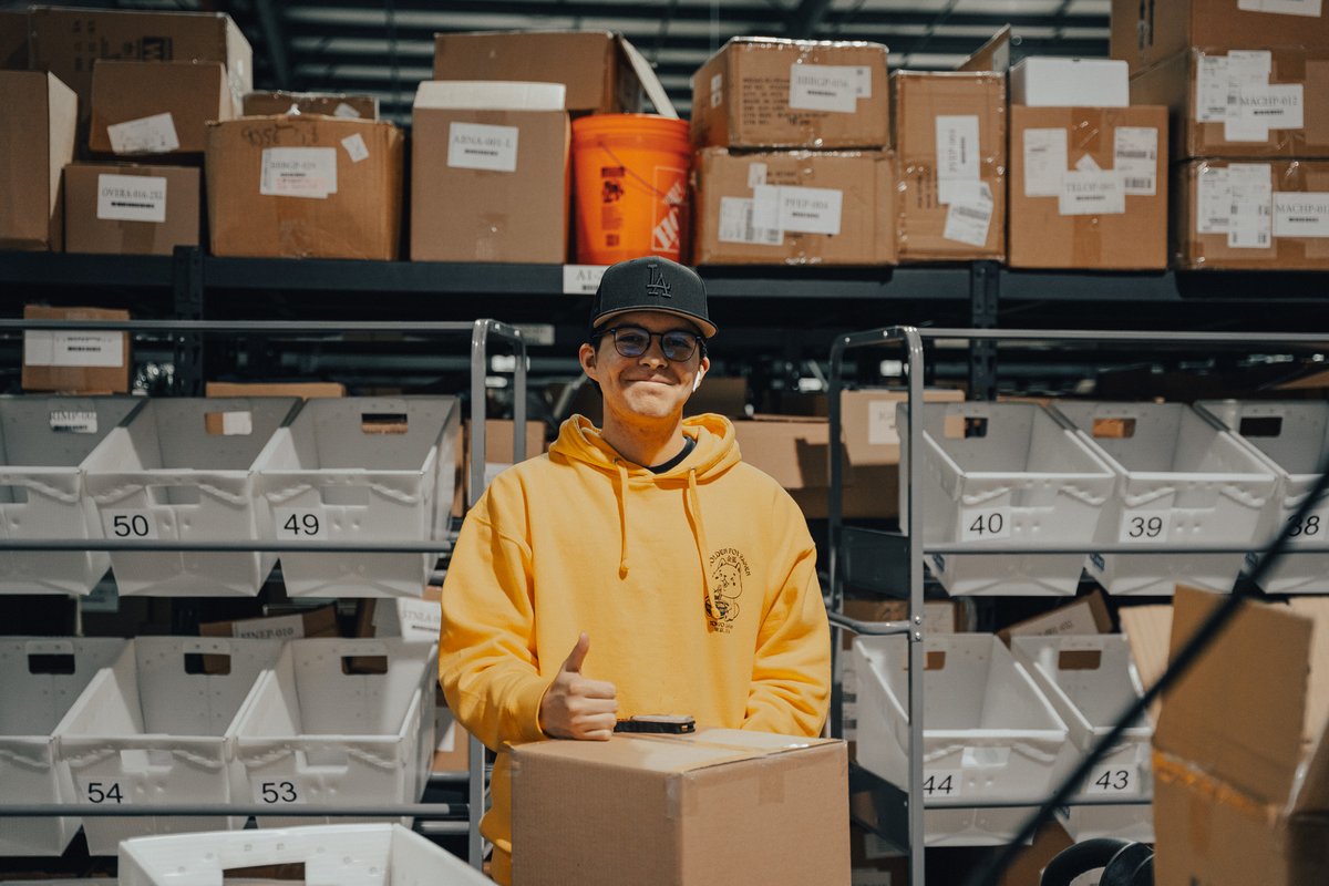 namify's tweet image. An appreciation post for all of our amazing employees!! Our team members always embody our company core values: Embodying an Attitude of Ownership, Putting People First, and Staying Cool Under Fire. Thanks for all that you do, we couldn’t do this without you!